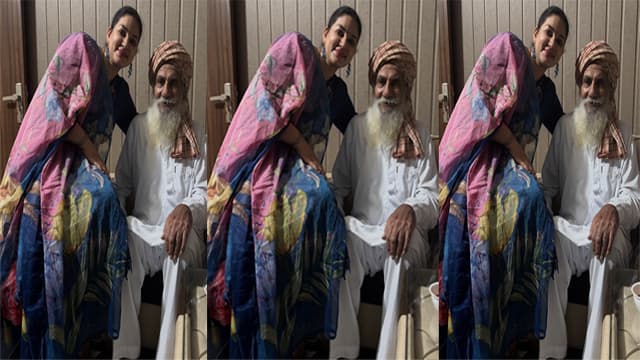 Old Man Touching Ass Aunty Pussy – Viral Khand